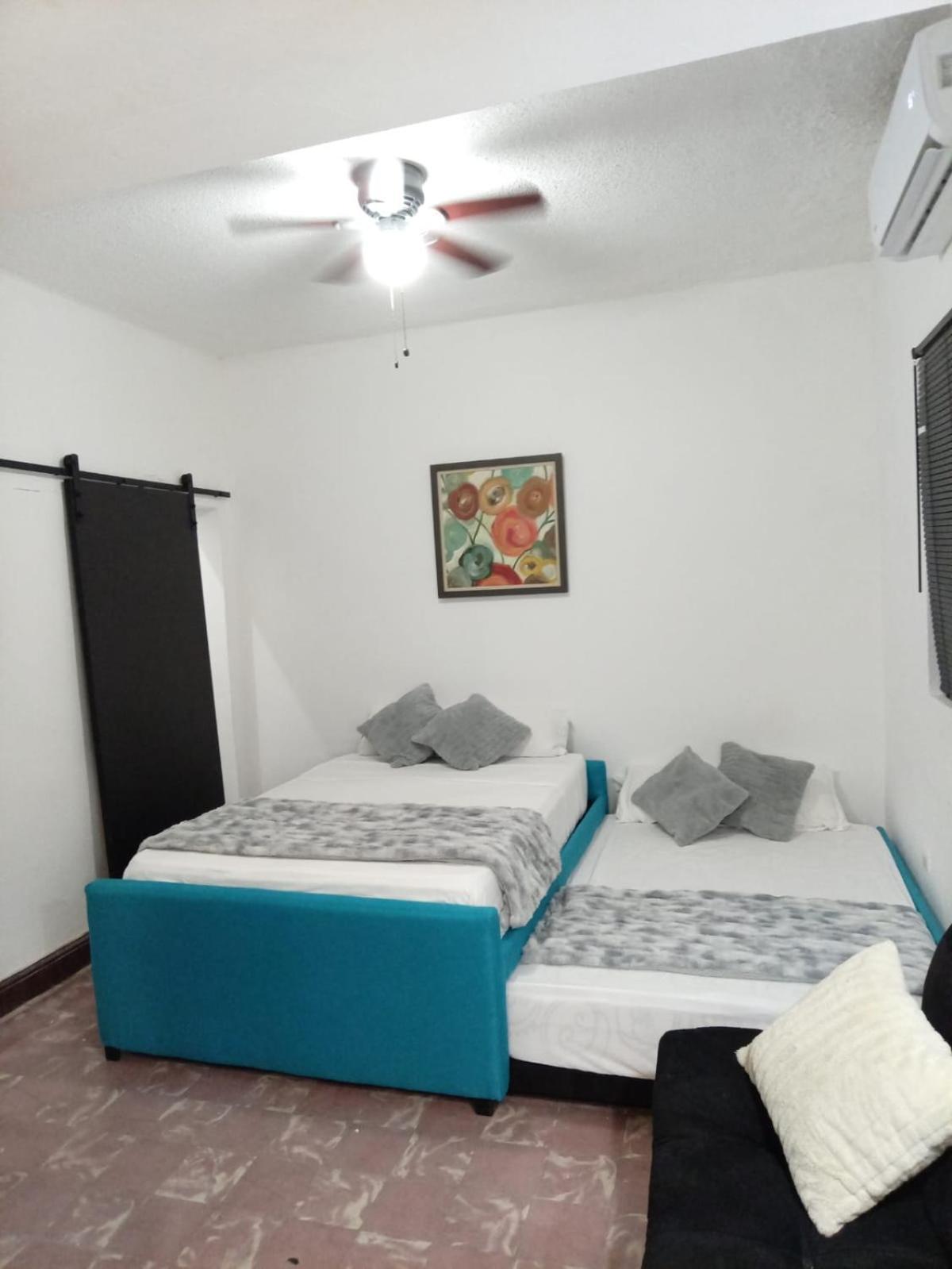 Dgm Lofts Mty Mn 960 F Centro Cerca De Todo Lejlighed Monterrey Eksteriør billede